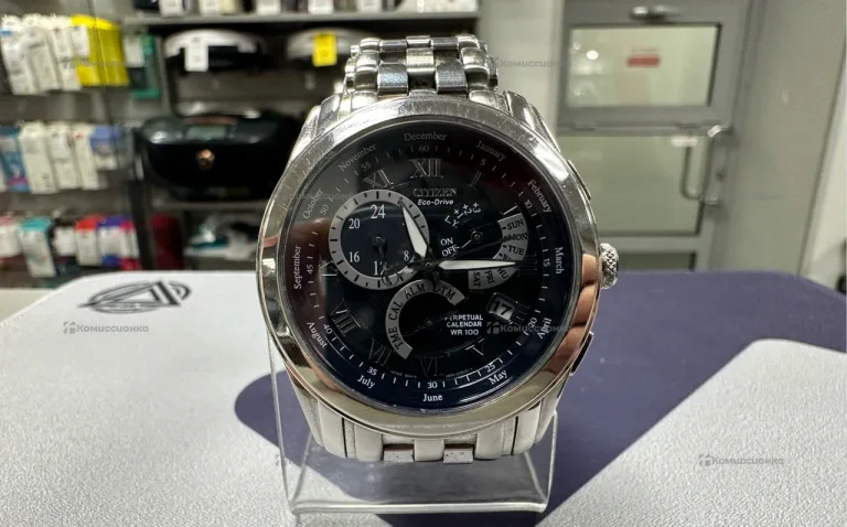 Часы  Citizen Eco Drive Calibre 8700