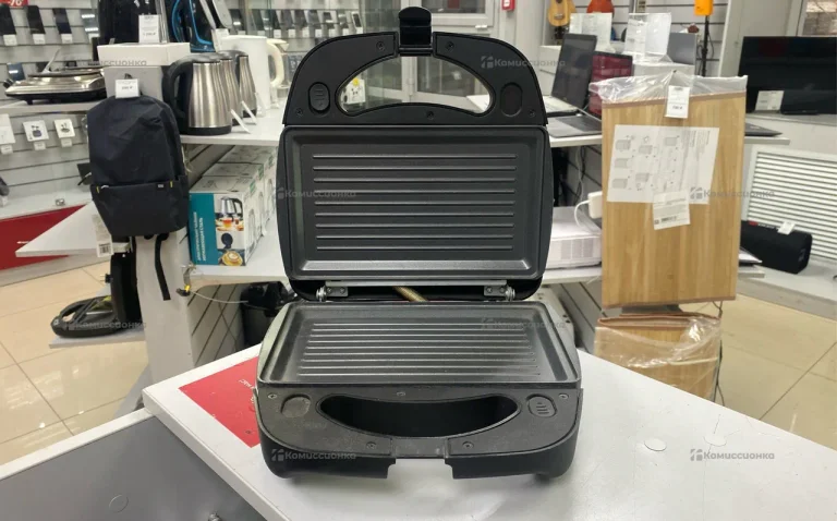 Redmond Skybaker Мультипекарь RMB-M6571S