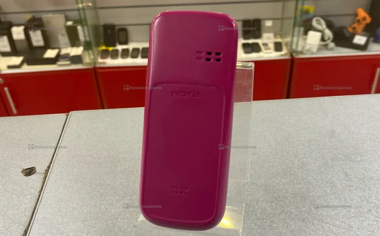 Nokia 100