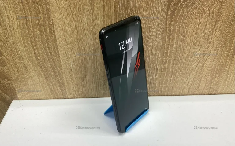 ZTE nubia RedMagic 6s Pro 12/128 ГБ