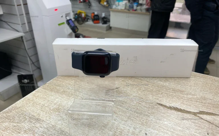 Часы Apple Watch 8 41mm