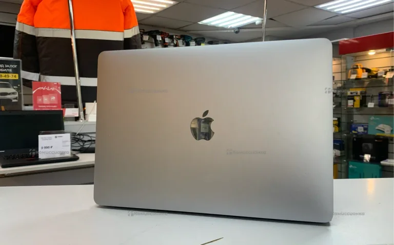 Ноутбук MacBook Pro 2017 16 Ram
