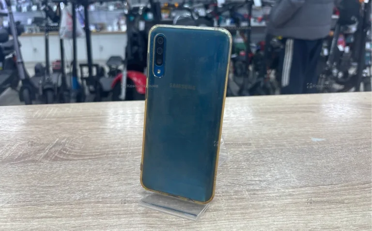 Samsung Galaxy A50 4/64 ГБ
