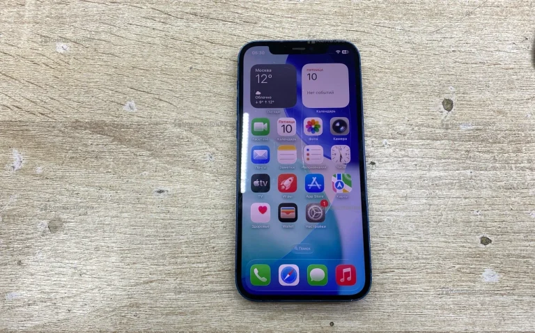 Apple iPhone 12 4/64 ГБ