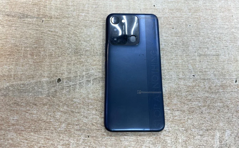Tecno Spark 8C 4/64 ГБ