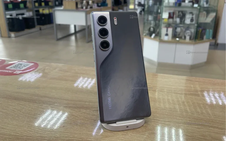 Tecno Camon 40 8/256 ГБ