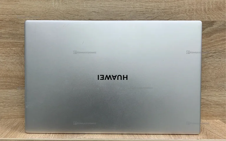 Ноутбук  huawei