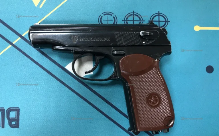 Пневматический пистолет Makarov 7134