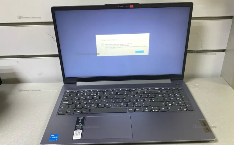 Ноутбук  Lenovo IdeaPad Slim 3 15IRU8