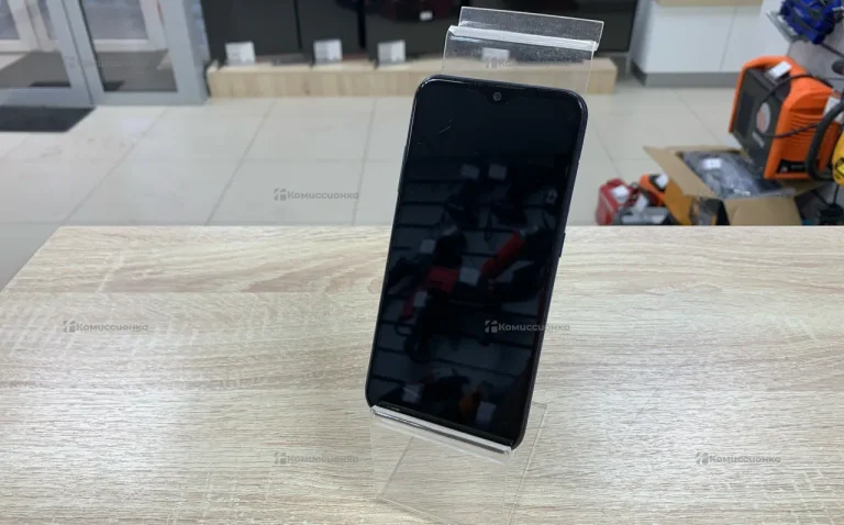 Samsung Galaxy A01 2/16 ГБ