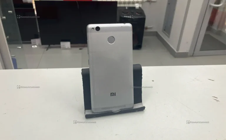 Xiaomi Redmi 3s 3/32 ГБ