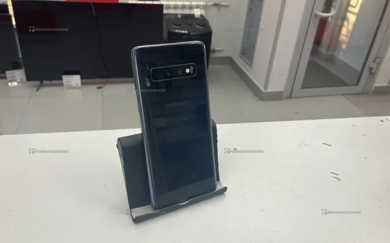 Samsung Galaxy S10 8/128 ГБ