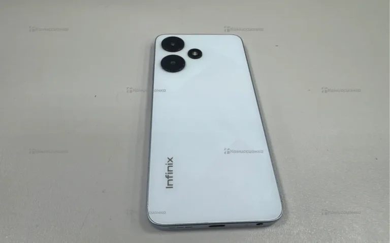 Infinix Hot 30i 8/128 ГБ