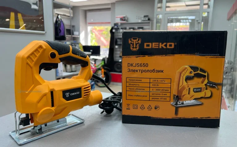 Электролобзик DEKO DKJS650