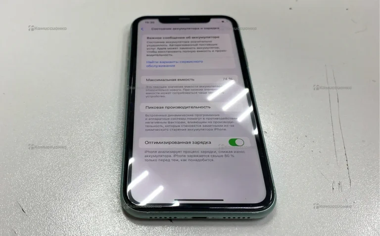 Apple iPhone 11 4/64 ГБ