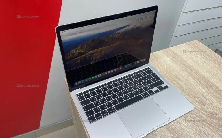 MacBook Air 2020  соre i3