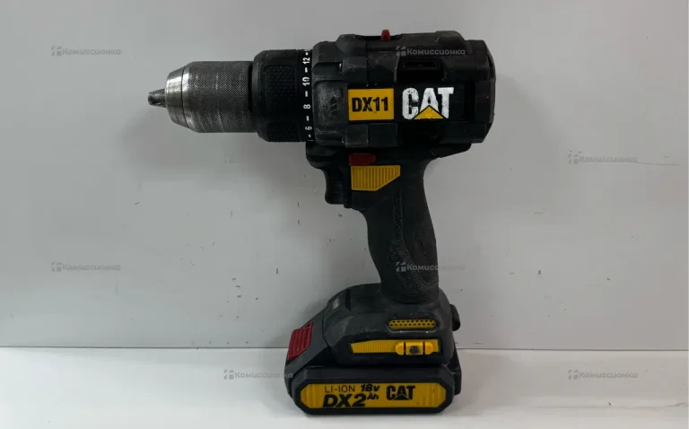 Дрель-шуруповерт CAT DX11