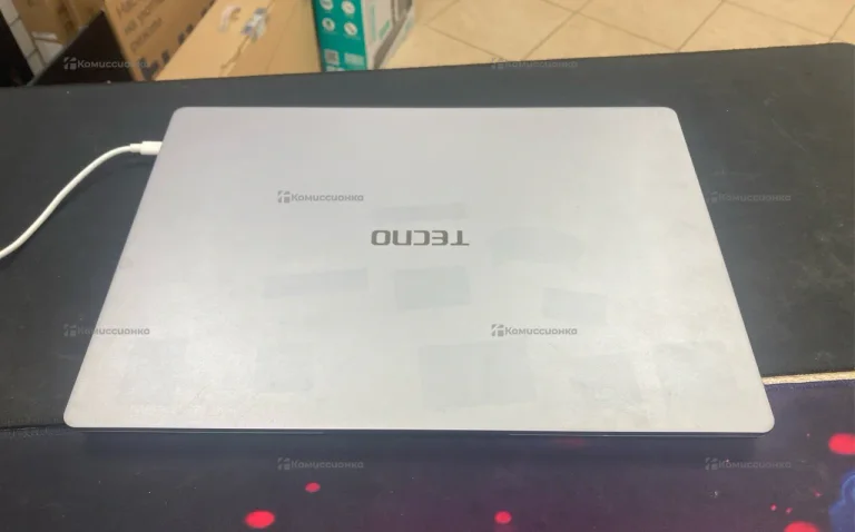 Ноутбук  TECNO ryzen 7 5800u
