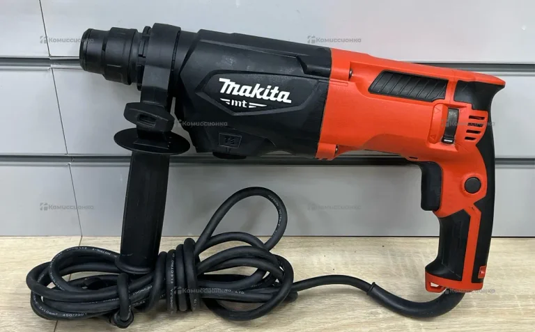 Перфоратор makita M8701