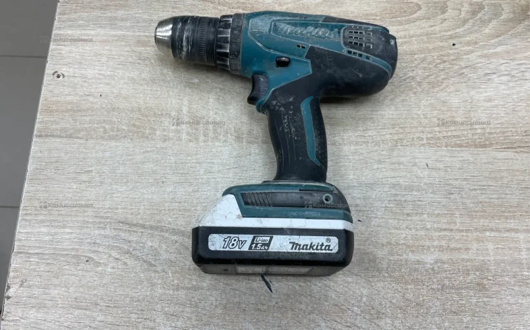 дрель шуруповёрт Makita DF457D