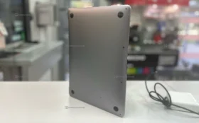 Ноутбук MacBook Pro 13 (2020)
