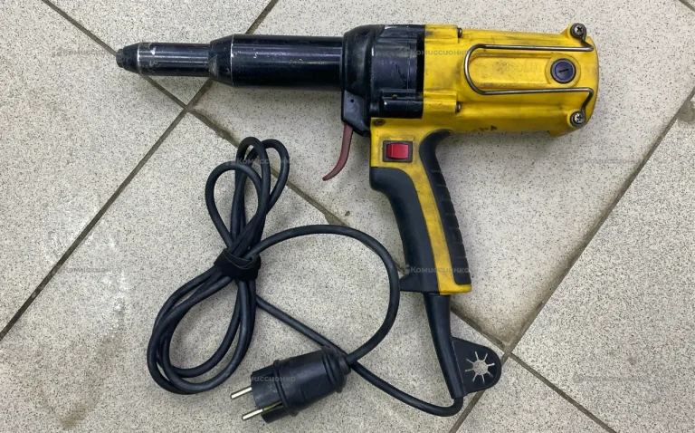 Заклепочник электрический SKytools SK1006