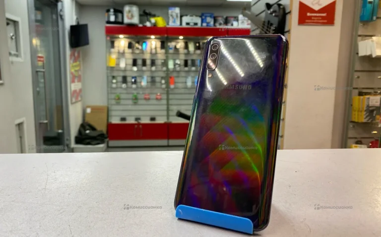 Samsung Galaxy A50 4/64 ГБ