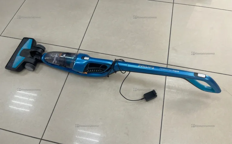 Пылесос Philips PowerPro Aqua