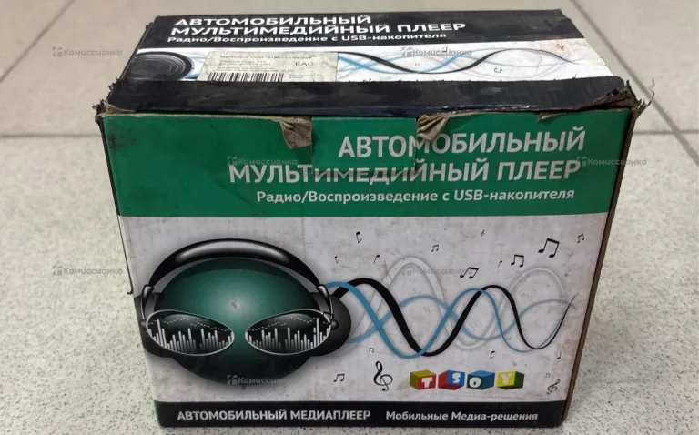 Автомагнитола ООО 710B с камерой