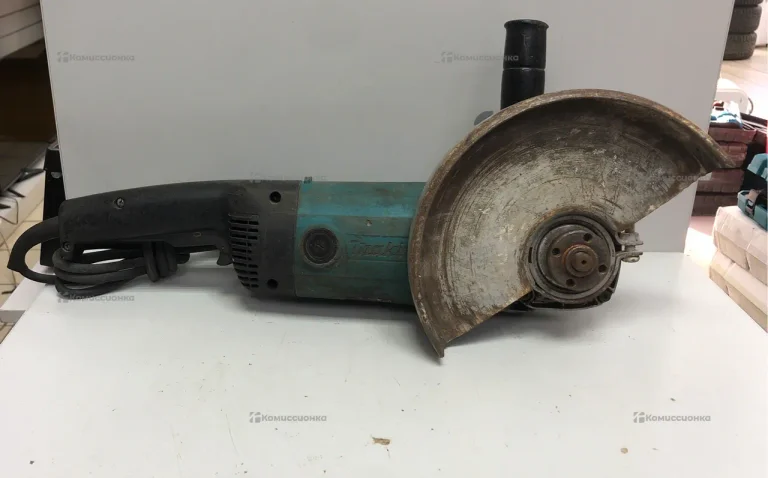 УШМ makita 9069S