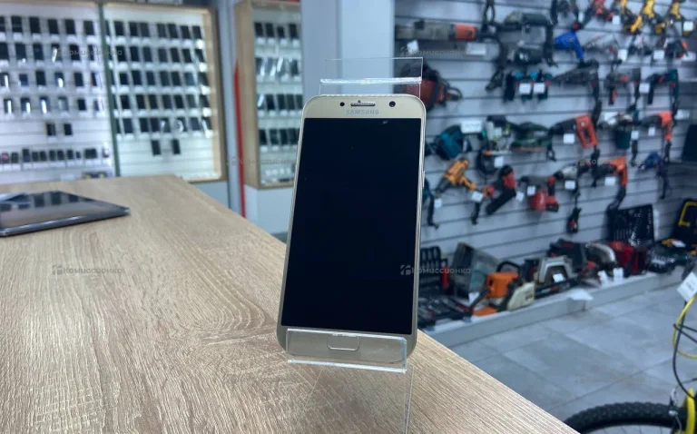Samsung Galaxy A5 (2017) 3/32Gb