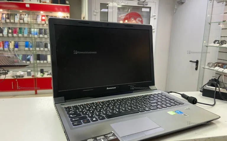 Ноутбук Lenovo i5-4200M/GT 740M