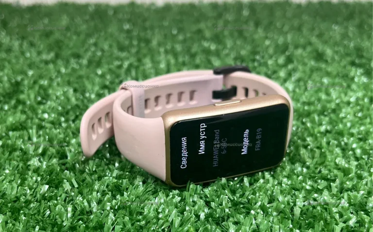 Часы Huawei Band 6