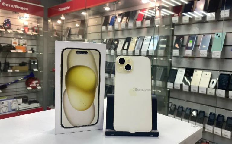 Apple iPhone 15 6/256 ГБ