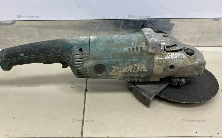 УШМ Makita 230mm GA9020