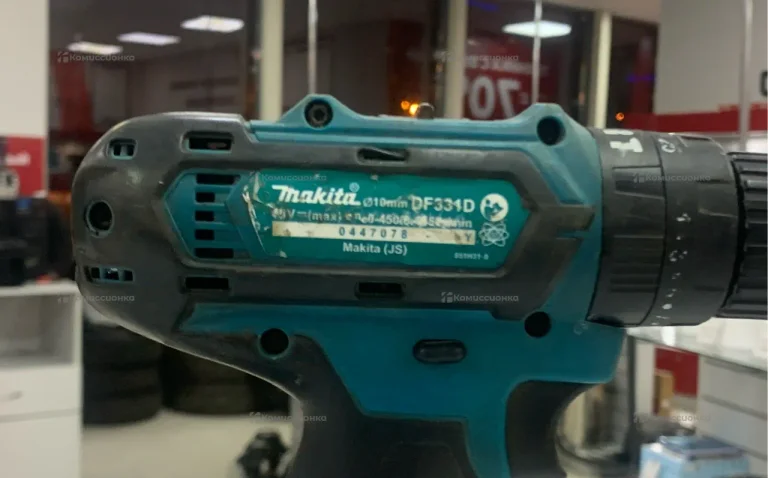 Шуруповерт Makita DD331D
