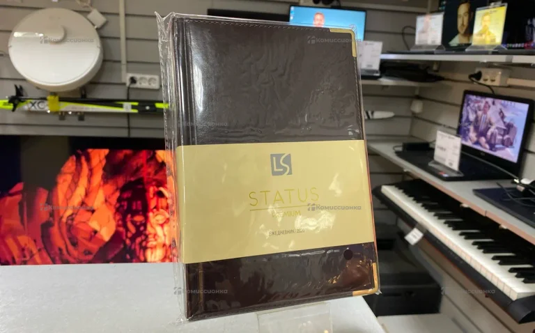 Ежедневник status premium