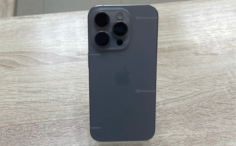 Apple iPhone 15 Pro 8/128 ГБ