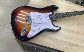 Купить гитара Rocket б/у , в Саратов Цена:3900рублей