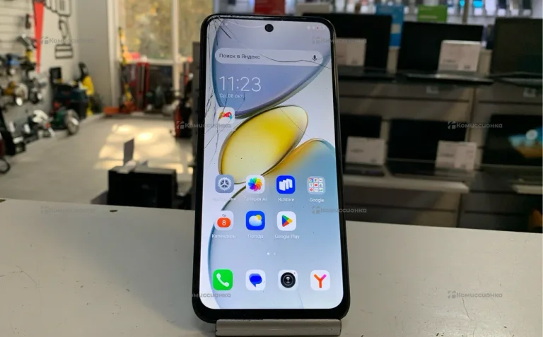 Tecno Spark Go 1 4/64 ГБ