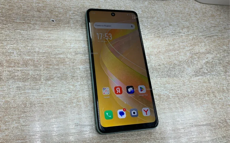 Infinix Smart 8 4/128 ГБ