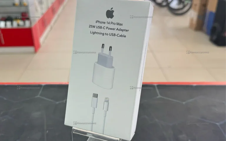 Блок с проводом IPhone