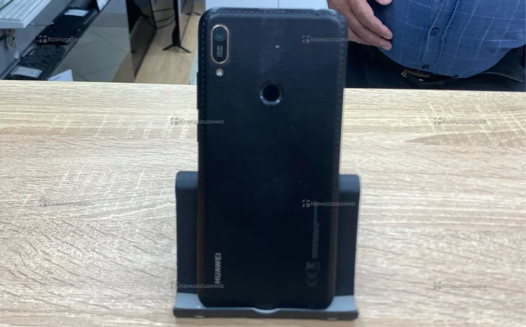 Honor 8a  3/64