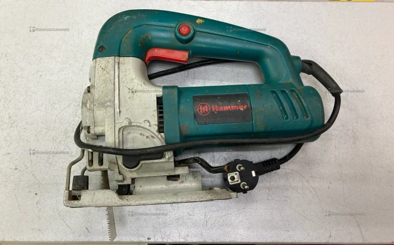 лобзик Hammerflex LZK650L