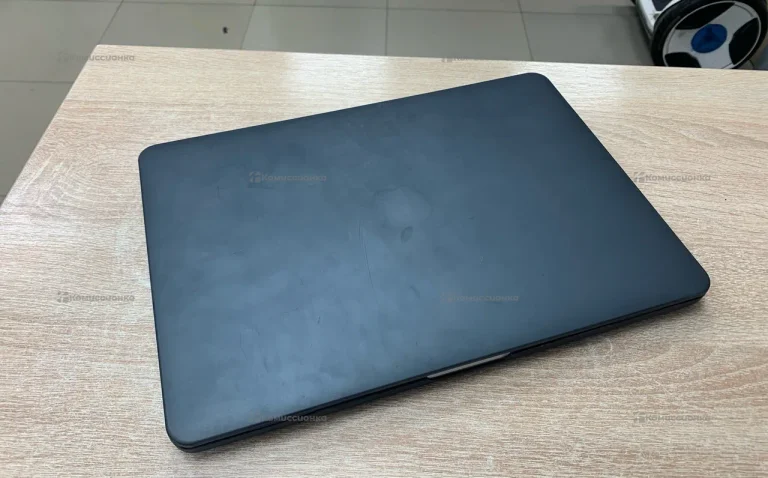 Ноутбук  Macabook Pro 2015
