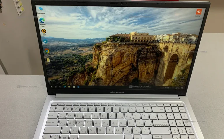 Ноутбук ASU’s Vivobook X1504