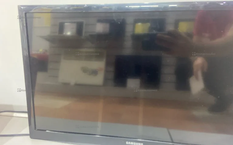 Телевизор Samsung UE24H4070AU