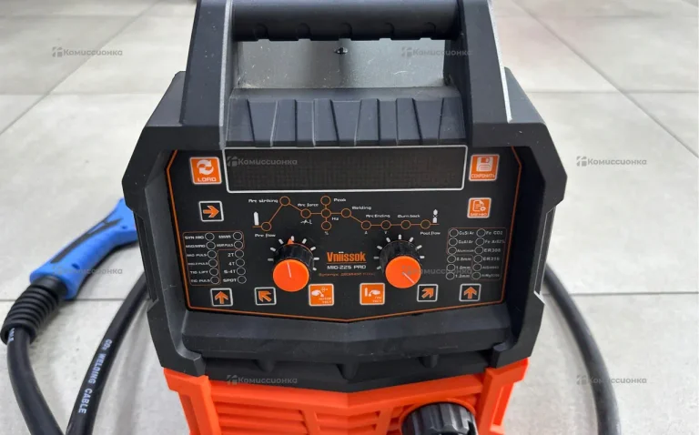 Сварочный Полуавтомат VNIISSOK MIG-225 Pro