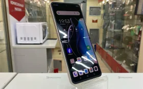 ZTE nubia Flip 12/512 ГБ