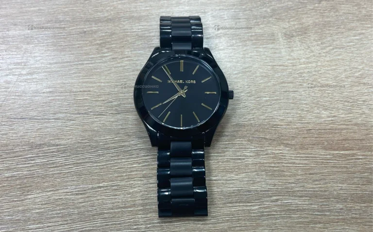 Часы  Michael Kors